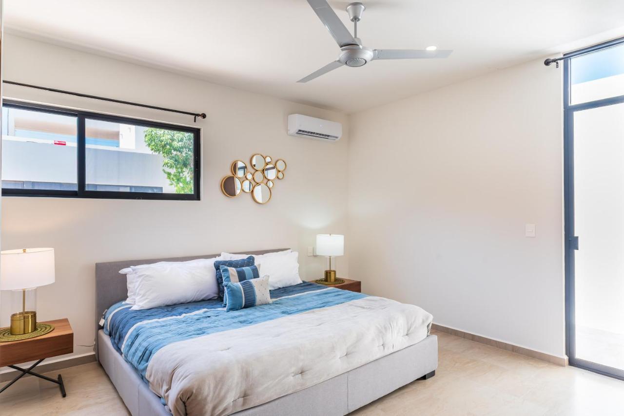 Entire House- 3Br With Private Roof Top Deck Playa del Carmen Exterior photo