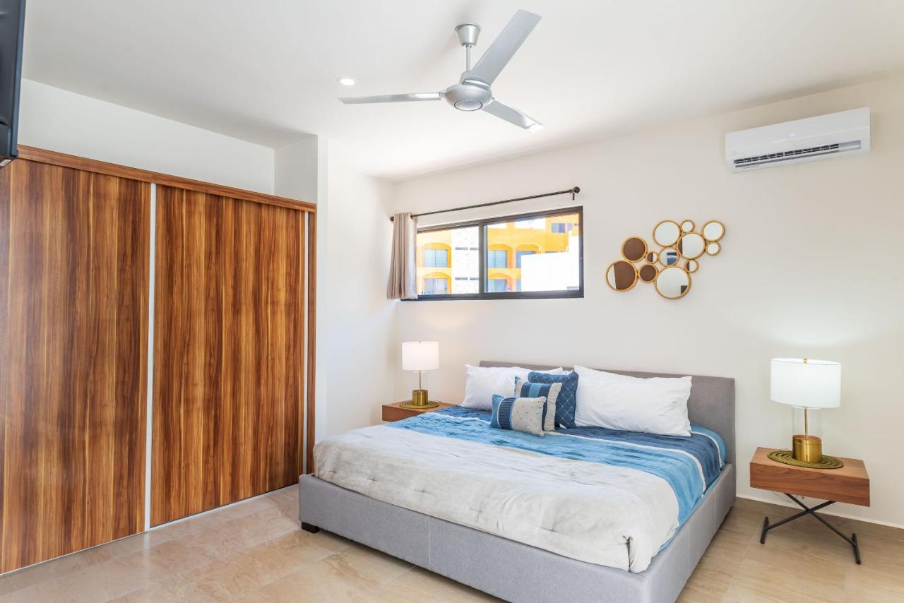 Entire House- 3Br With Private Roof Top Deck Playa del Carmen Exterior photo