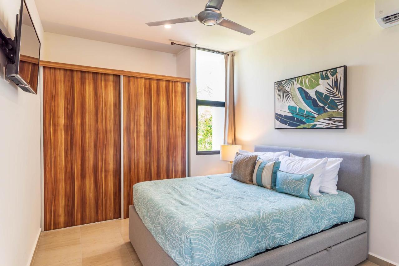 Entire House- 3Br With Private Roof Top Deck Playa del Carmen Exterior photo